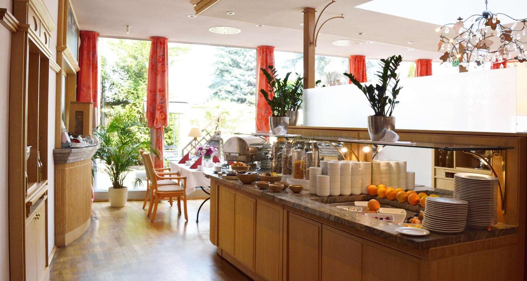 Best Western Hotel Halle-Merseburg Esterno foto