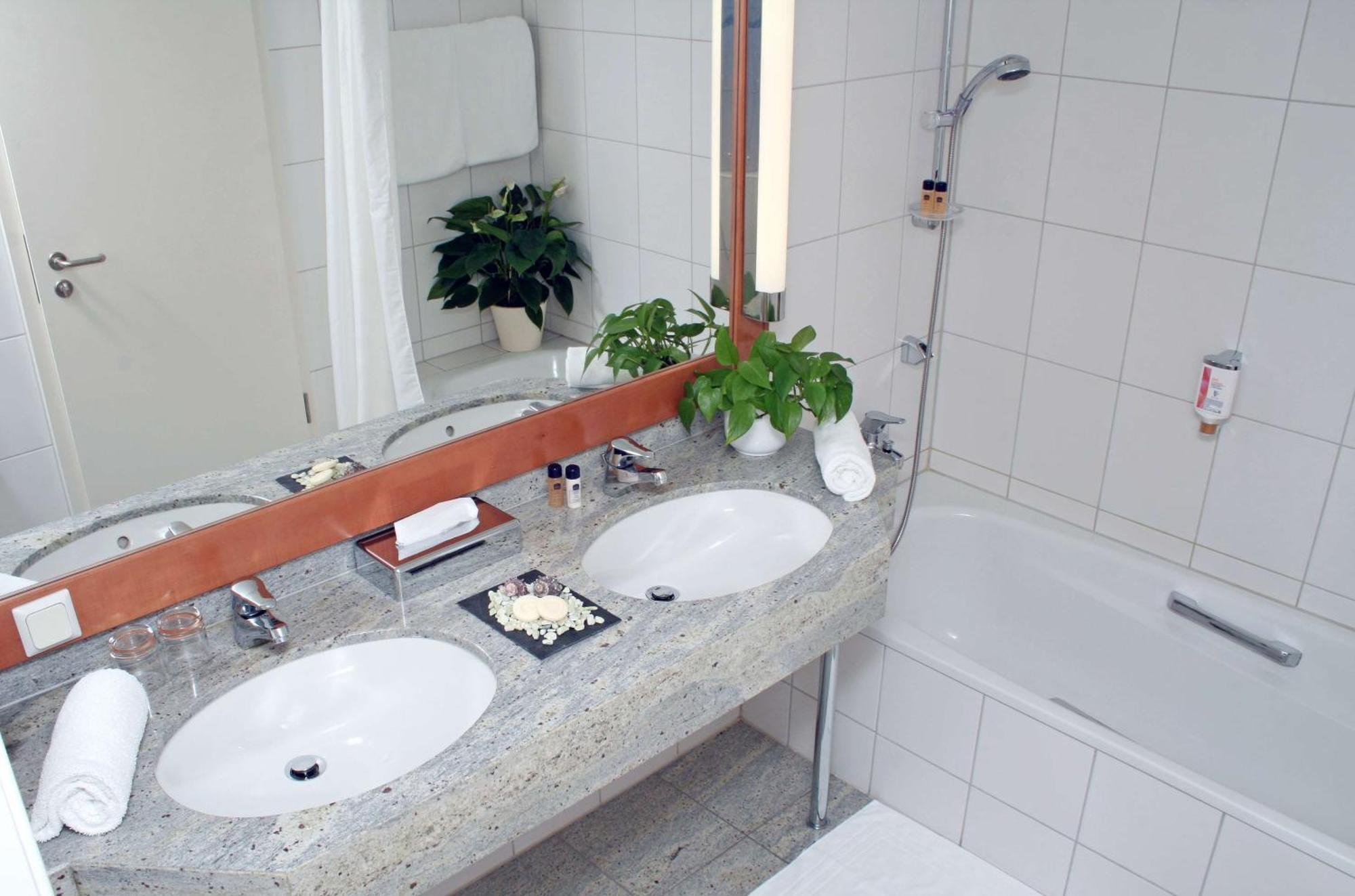 Best Western Hotel Halle-Merseburg Esterno foto