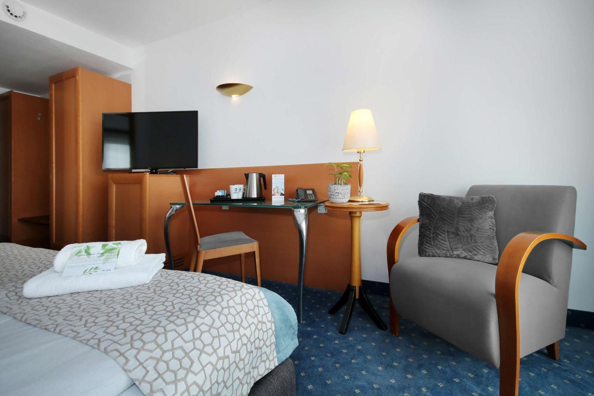 Best Western Hotel Halle-Merseburg Esterno foto