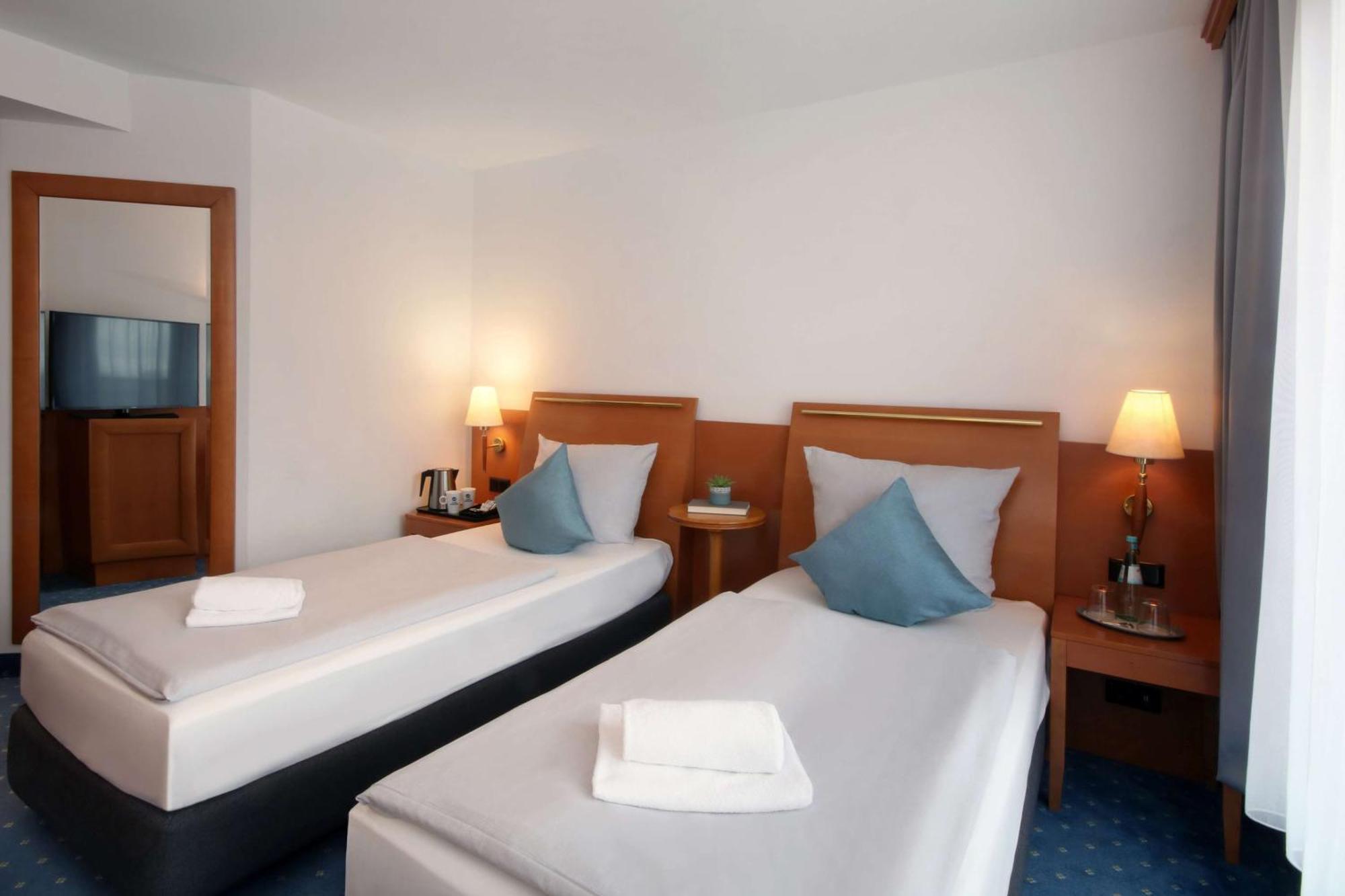 Best Western Hotel Halle-Merseburg Esterno foto